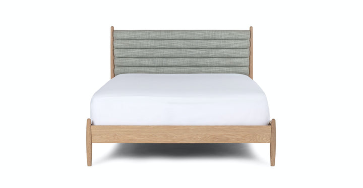 Lenia Rain Cloud Gray Oak Bed-King