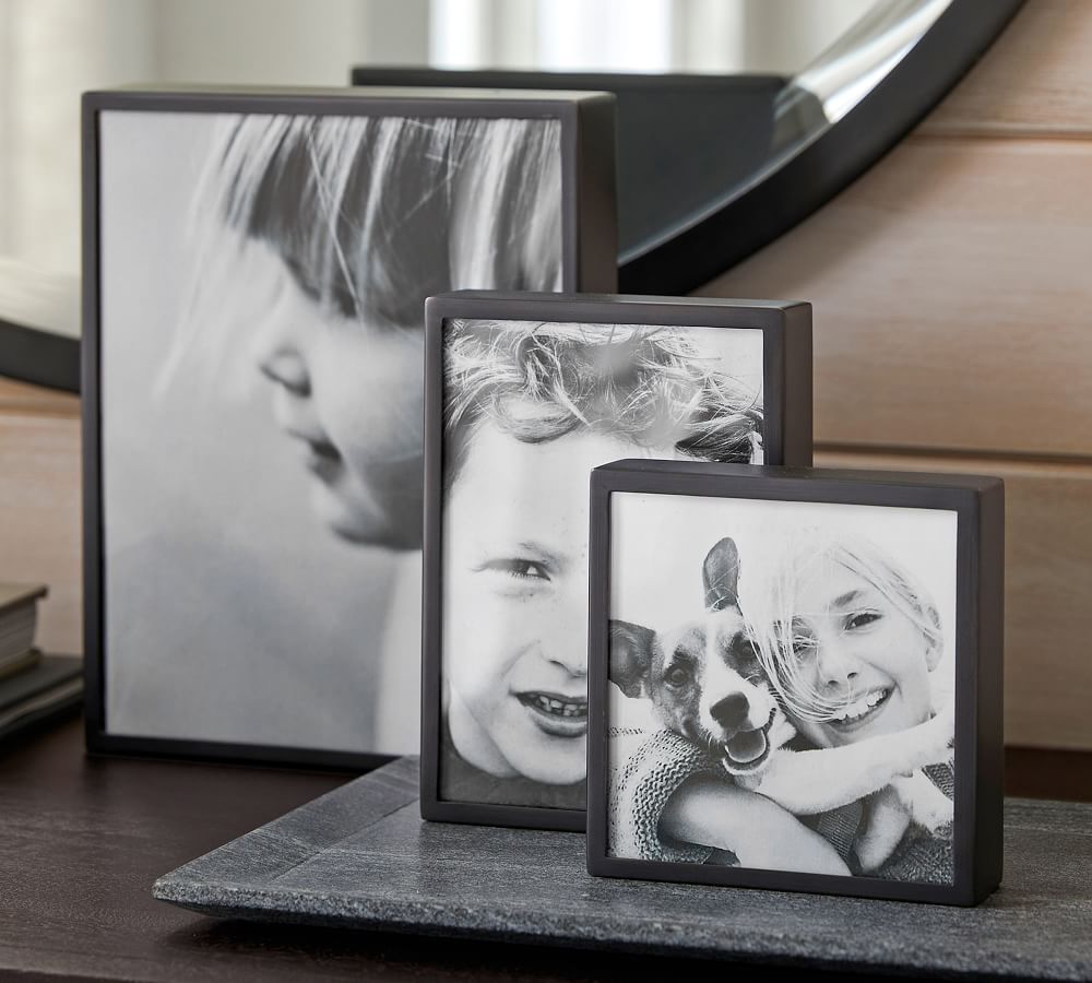 Hagen Picture With Frame 8"x10"