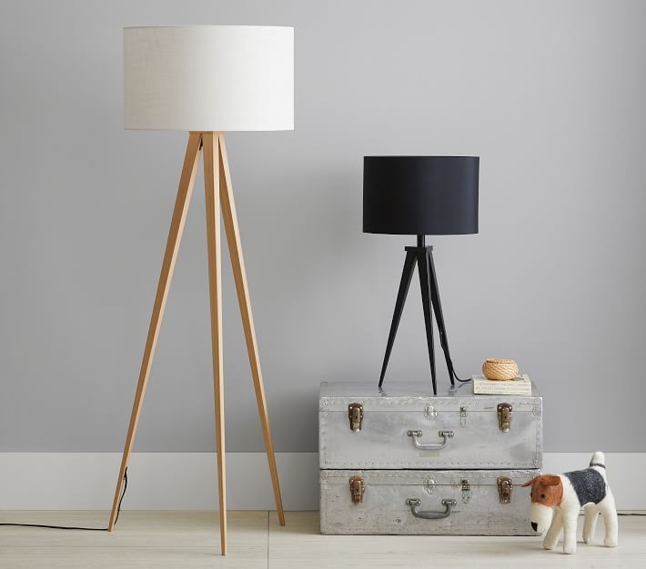 Director Floor Lamp Natural
