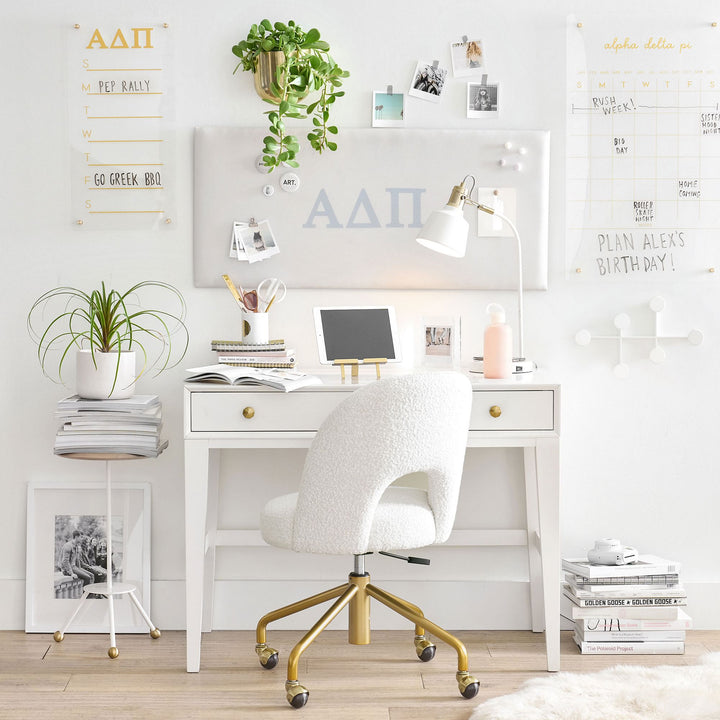 Amelia Desk