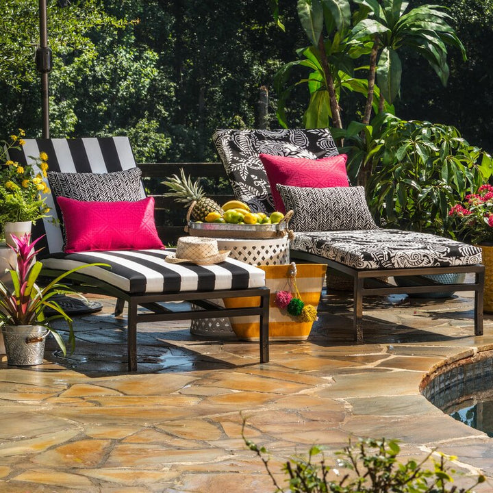 Herringbone IndoorOutdoor Lumbar Pillow With Insert-18.5"x11"