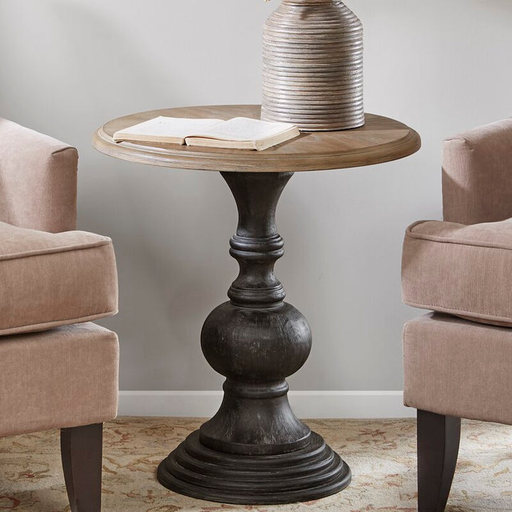 Earleton Pedestal End Table