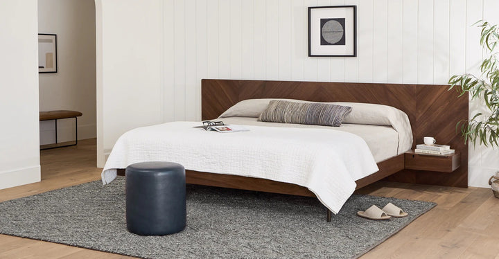 Nera Walnut Bed with Nightstands-King