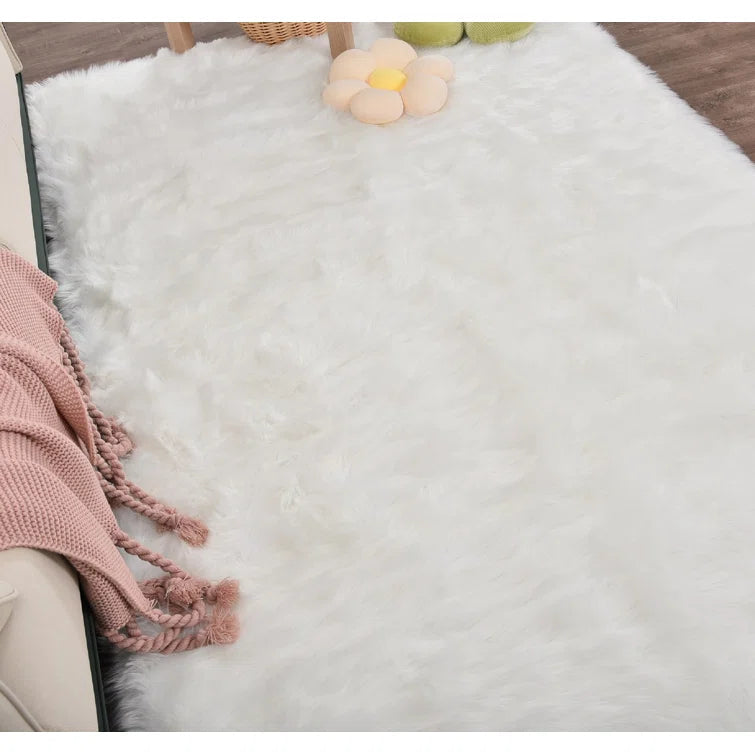 Mamduh Handmade Shag Faux Sheepskin White Rug