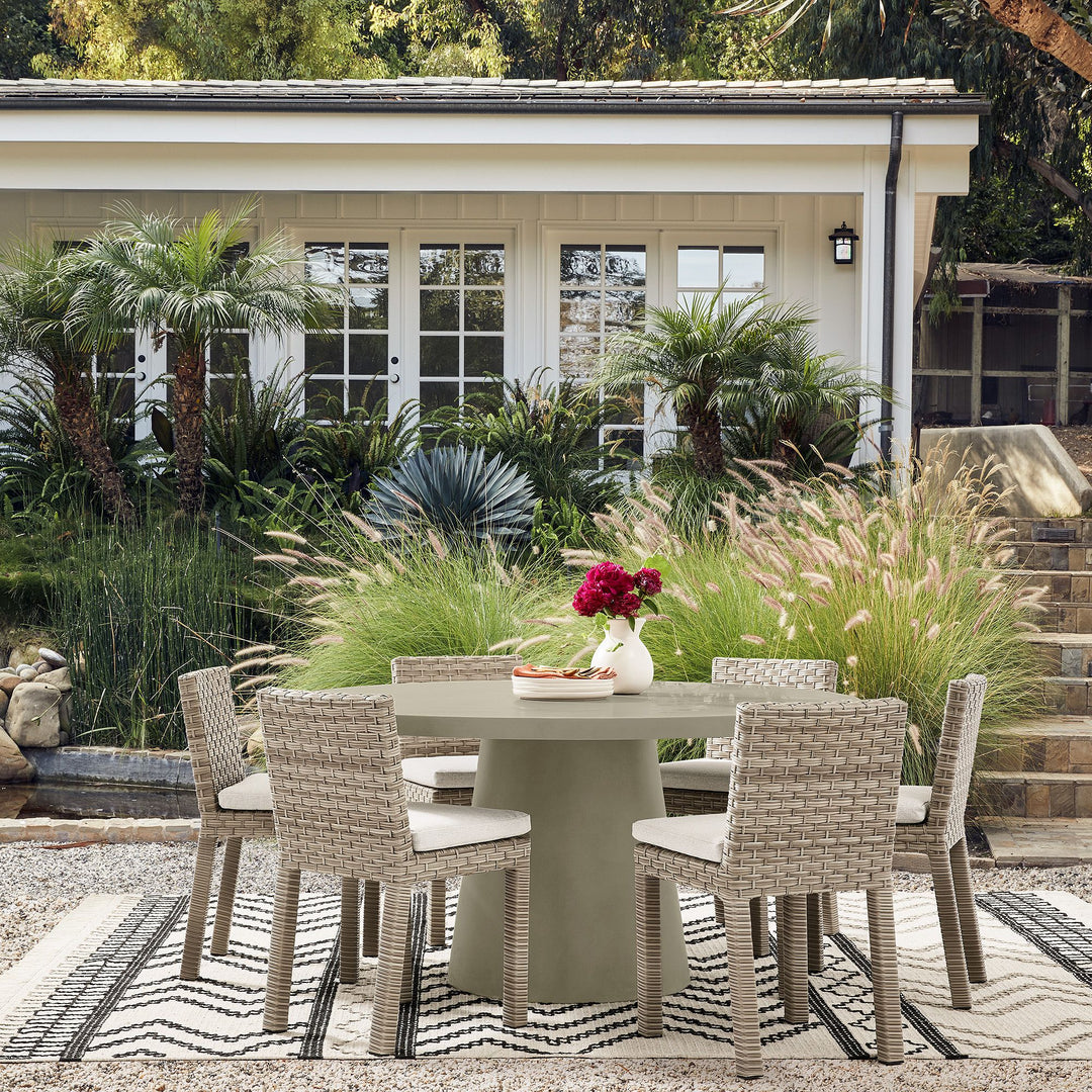 Concrete Pedestal Round Dining Table-32"