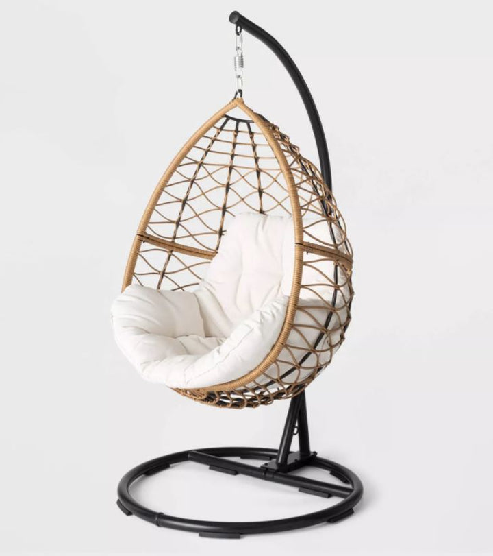 Britanna Patio Hanging Egg Chair