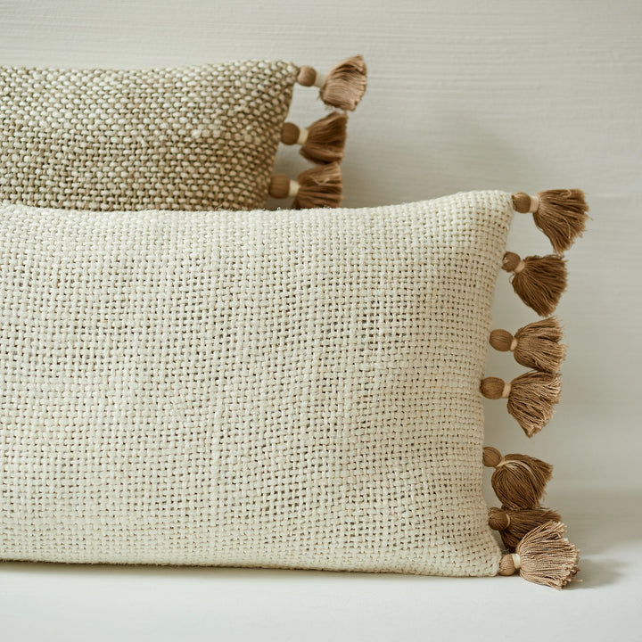 Two-Tone Chunky Linen Tassels Pillow Cover