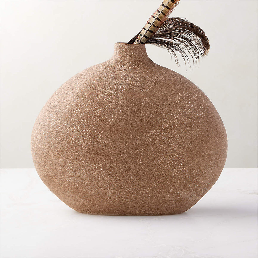 HAUTE TAN CERAMIC VASE SHORT