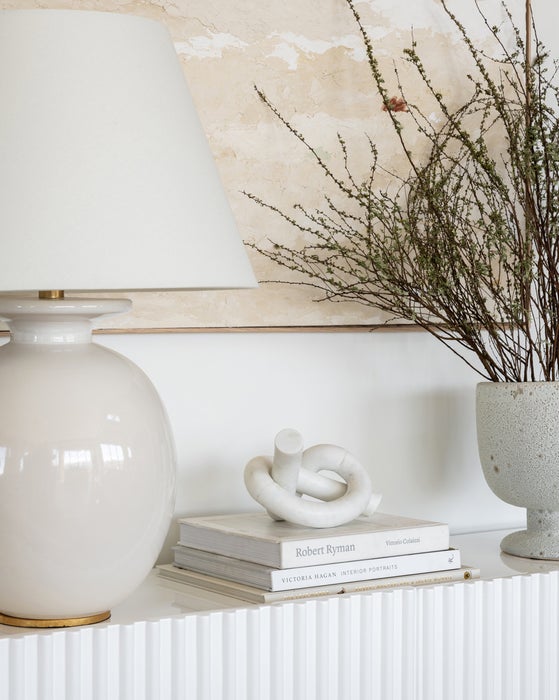 Knotted Marble Object