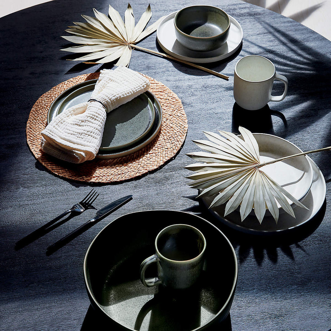 June Round Woven Placemat