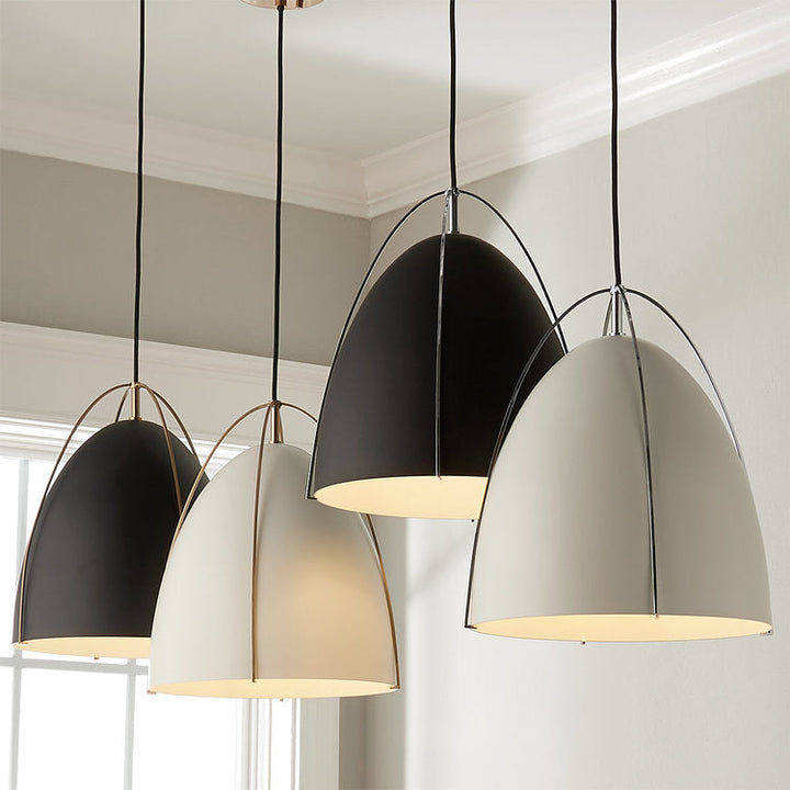 Bentlee Pendant Medium