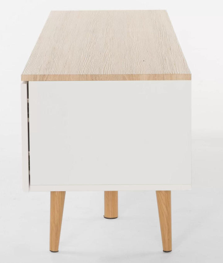 Daniyla Media Console