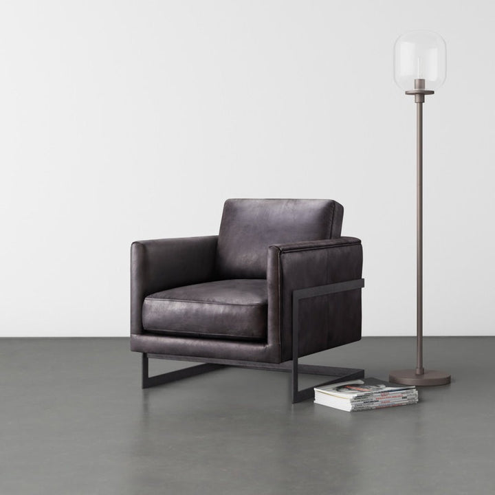 Oliver Wide Armchair