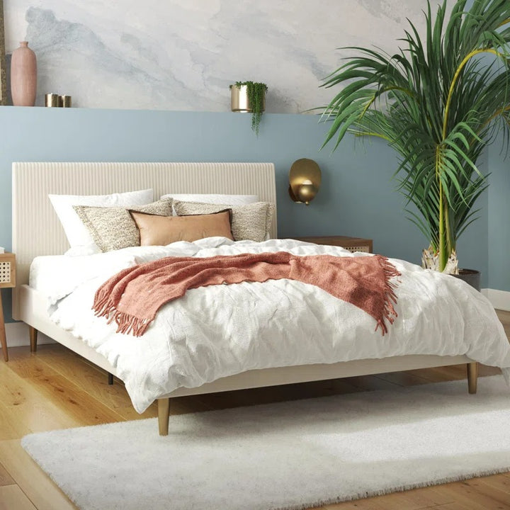 Daphne Upholstered Platform Full Bed