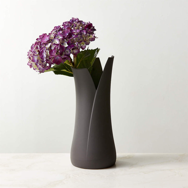 KOS CHARCOAL GREY PORCELAIN VASE