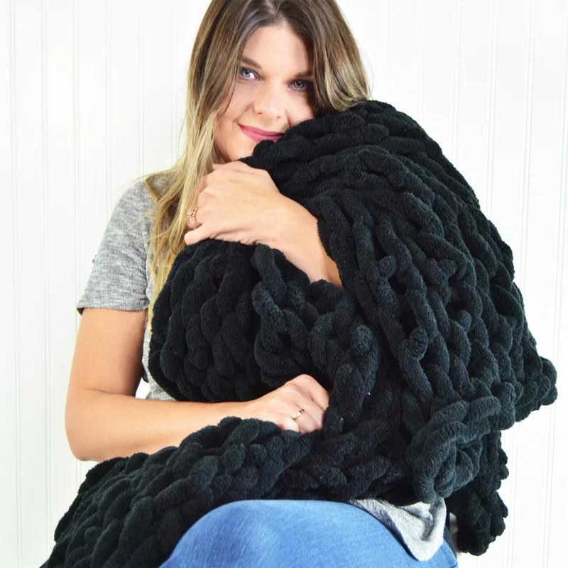 Zariyah Knitted Throw Blanket