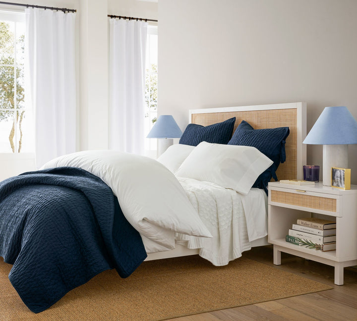 Pick Stitch Handcrafted Cotton Linen Quilt-Queen