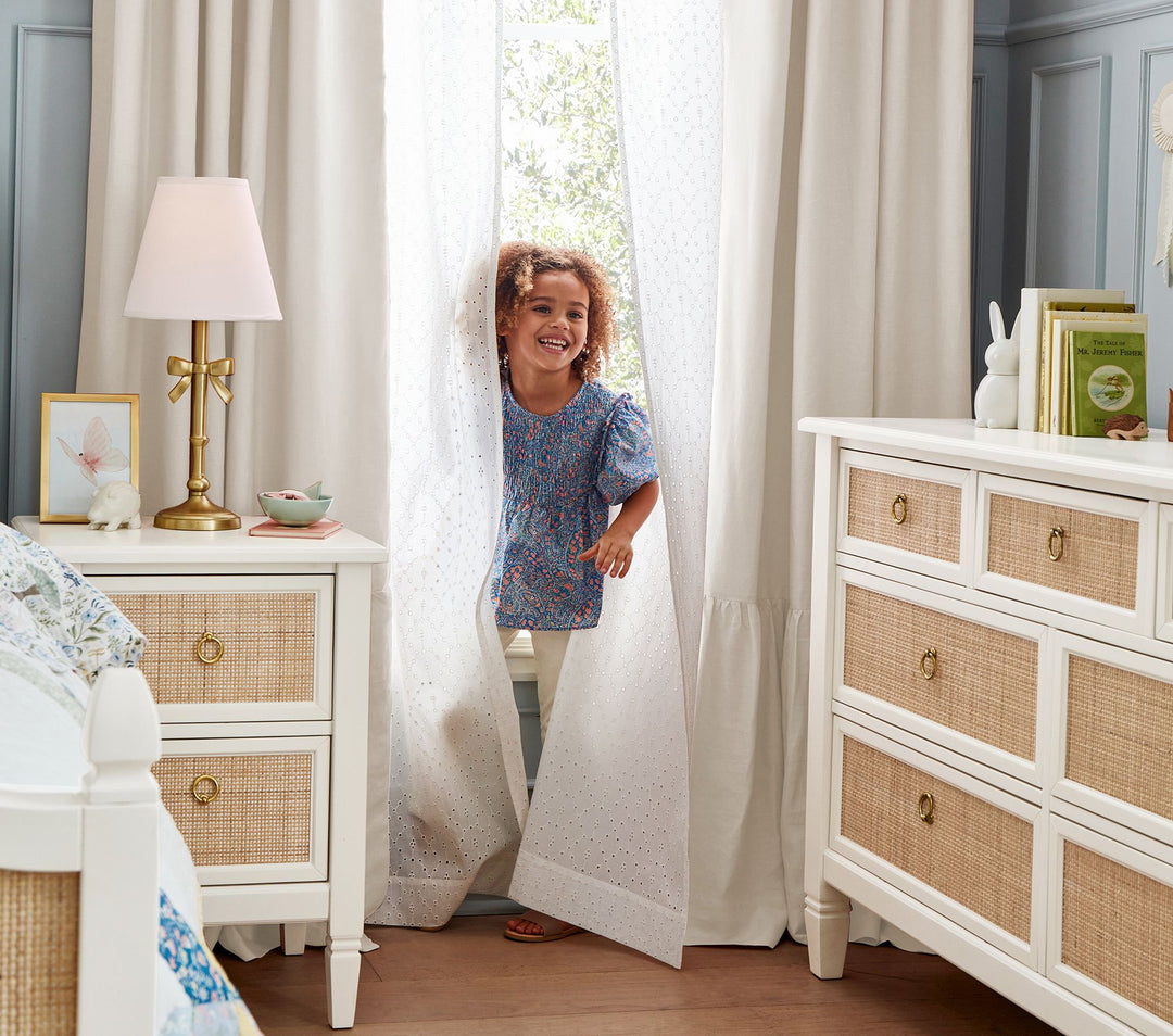 Ava Ribbon Table Lamp