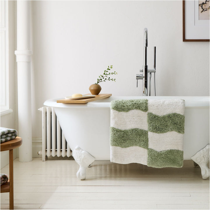 Wavy Blocks Bath Mat
