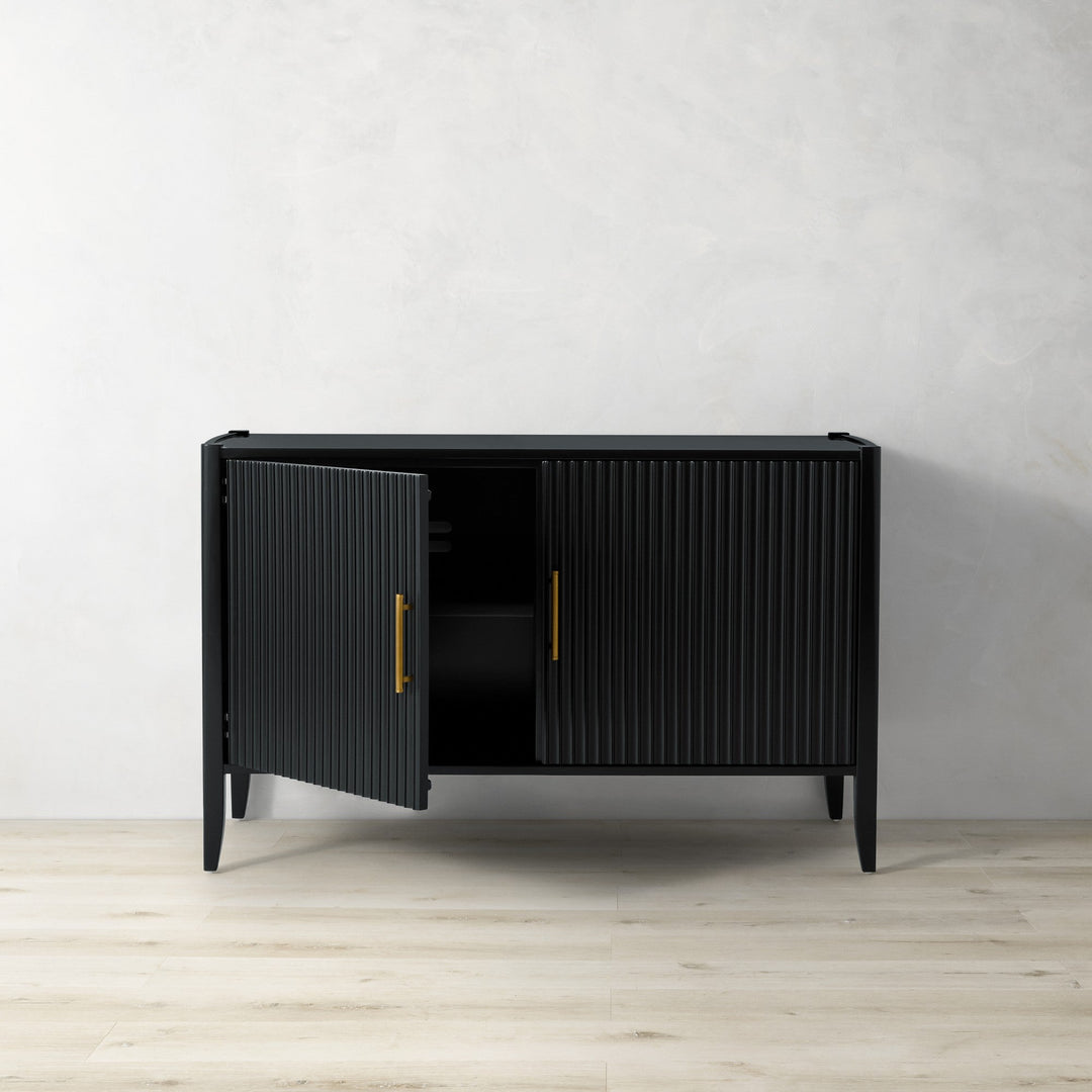 Lewis Media Console