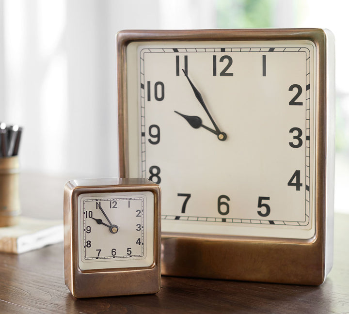 Anton Desktop Clock