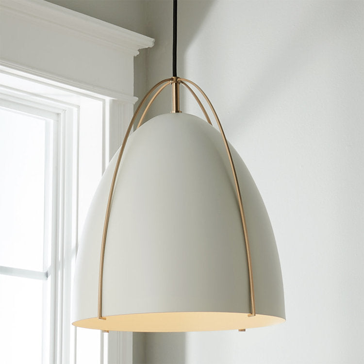 Bentlee Pendant Medium