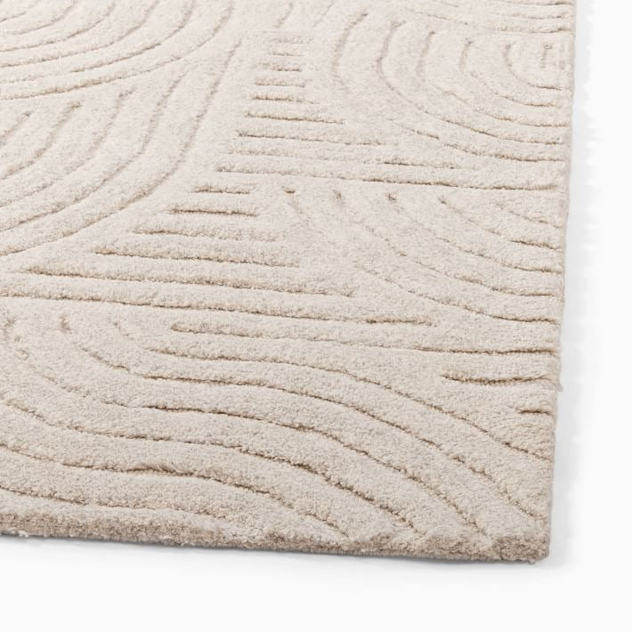 Curved Lines Easy Care Rug-2.5'x9'