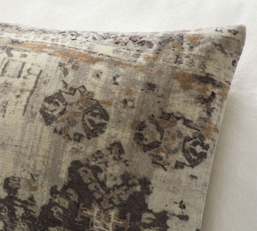 Zayden Printed Velvet Pillow 22X22