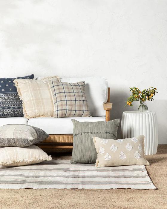 Montana Pillow-20"x20"