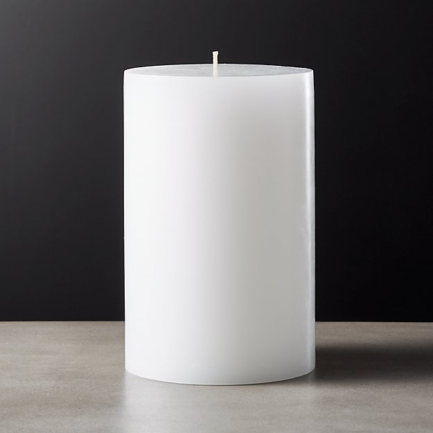 WHITE PILLAR CANDLE