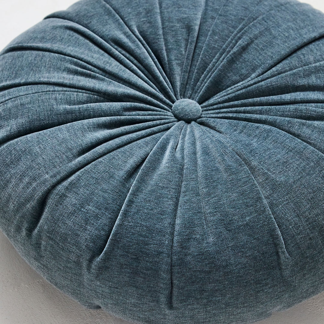 Classic Velvet Tufted Round Pillow 18"x18"