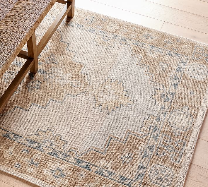 Finn Hand Knotted Wool Rug