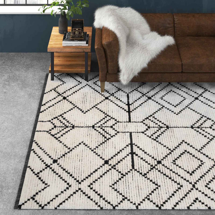 Nola Geometric Textured Shag Power Loom Performance Beige Rug-6'7"x9'2"