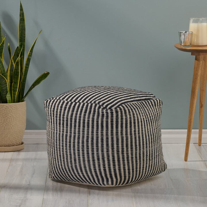 Bannack Pouf