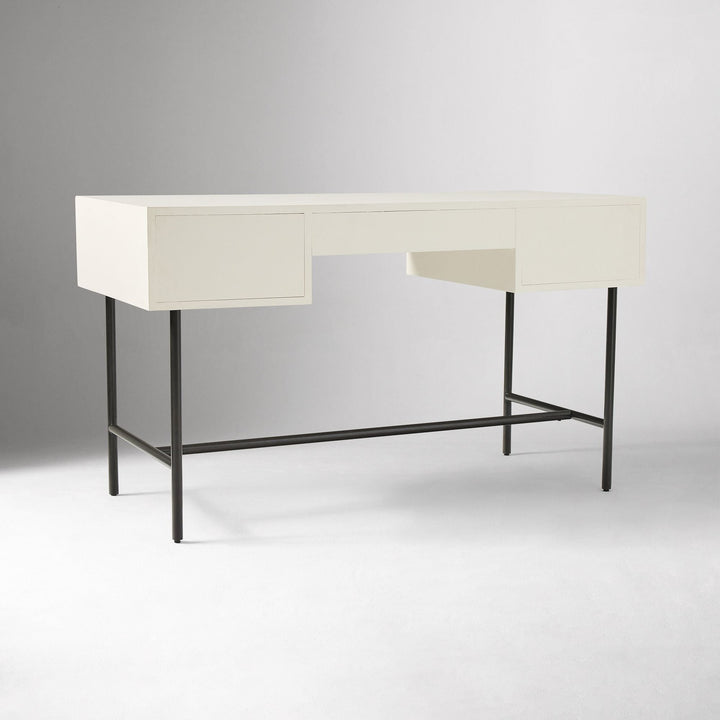 Quinn Desk