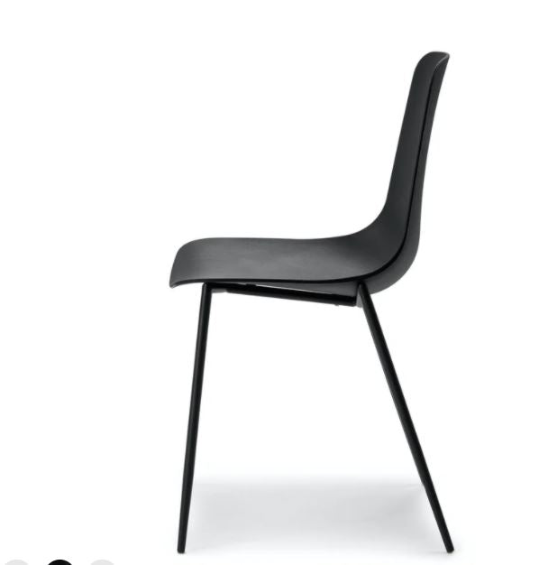 Svelti Pure Black Dining Chair Set Of 2