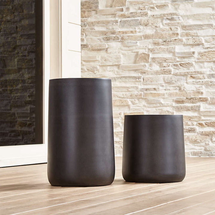 Saabira Fiberstone  IndoorOutdoor Planter