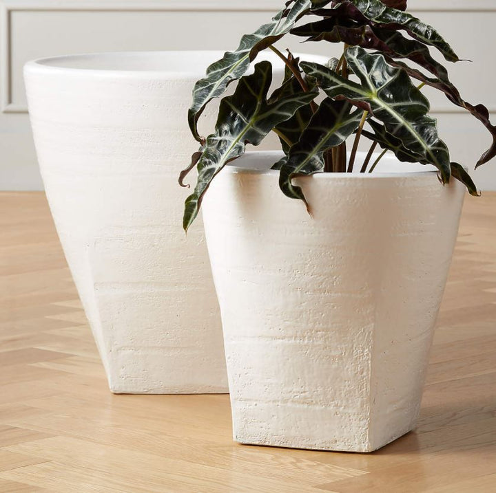 Virgil Matte White Planters