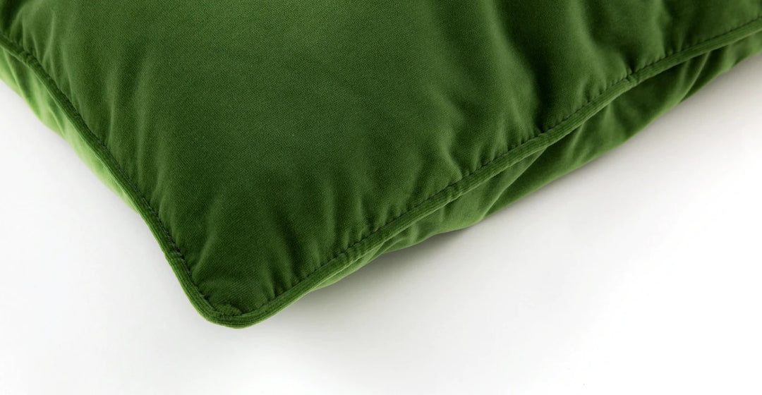 Lucca Grass Green Pillow Set