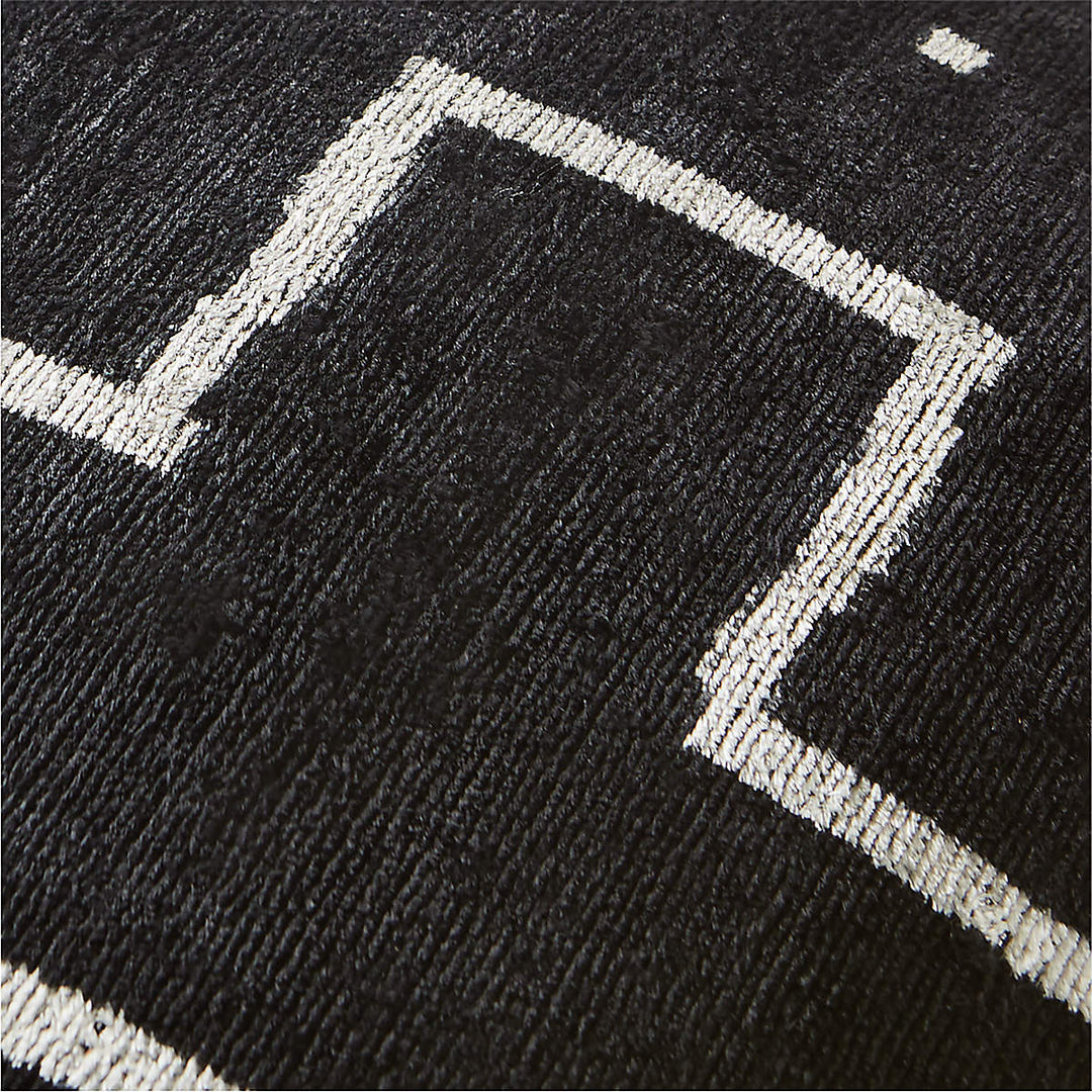 Modern Lines Turkish Silk Pillow With Feather Down Insert