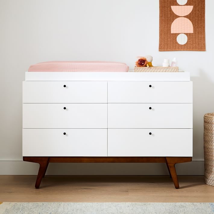 Modern 6-Drawer Changing Table And Topper