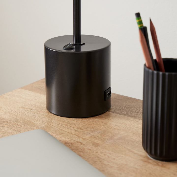 Linear Wood LED USB Table Lamp