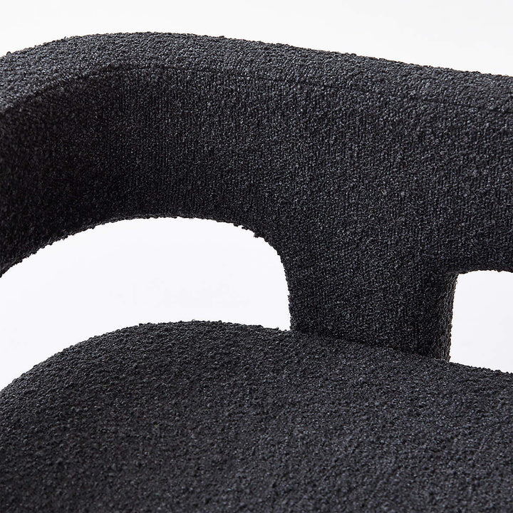 Stature Black Bench