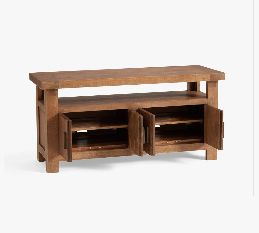 Reed Media Console