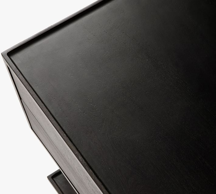 Warren Nightstand