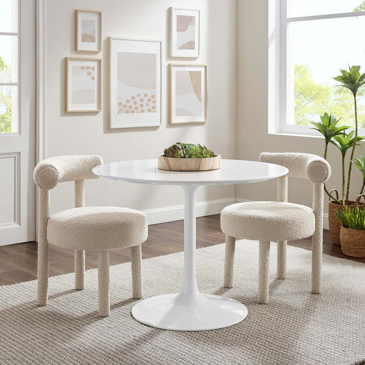 Pila White Round table 40"