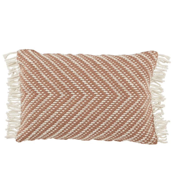Settia Chevron Indoor/Outdoor Pillow Cover