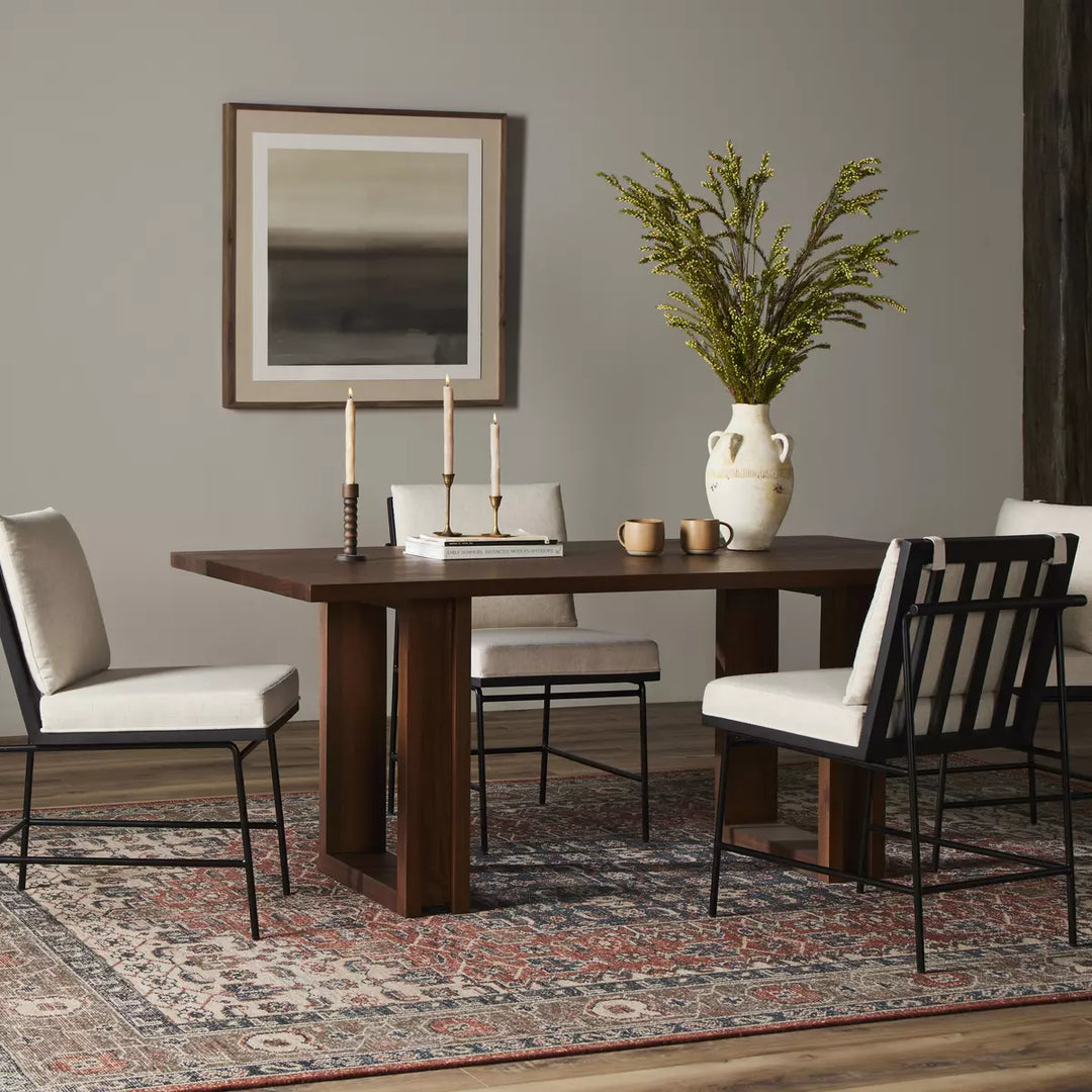 Ariadne Dining Table